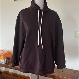 Varley Warwick Funnel neck pullover chocolate plum size L. Excellent condition